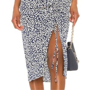 J.O.A. Cheetah Ruched midi skirt size L. Navy & Cream with adjustable slit
